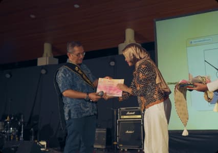 Suasana pembukaan Malam Apresiasi FMIPA dengan nominasi akademik